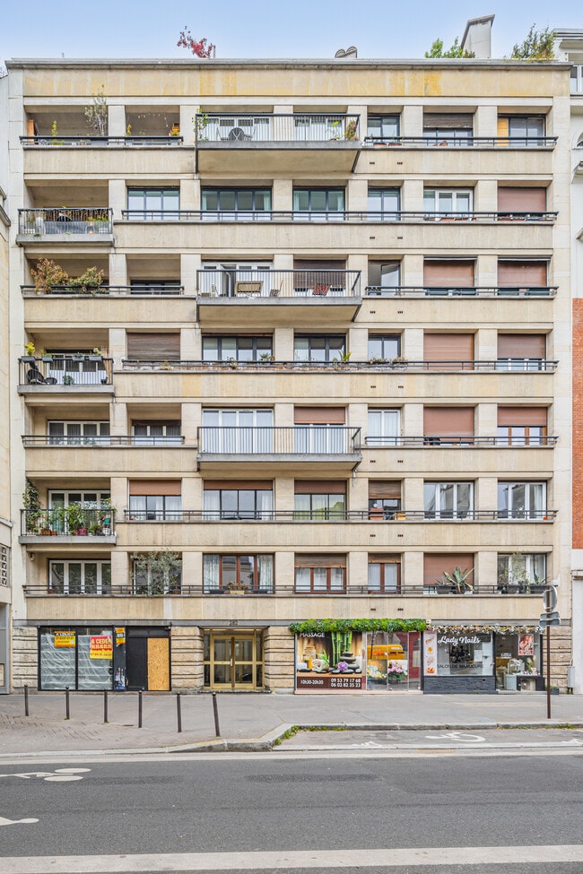 Plus de détails pour 282 Rue Saint-Jacques, Paris - Local commercial à louer