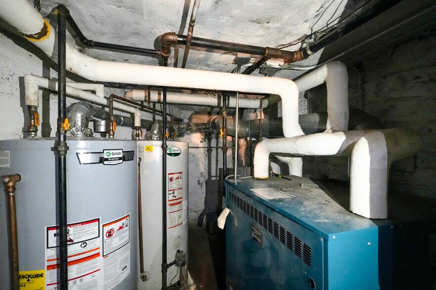 1440 DeKalb Ave, Brooklyn, NY à vendre - Photo intérieure – Image 3 sur 12