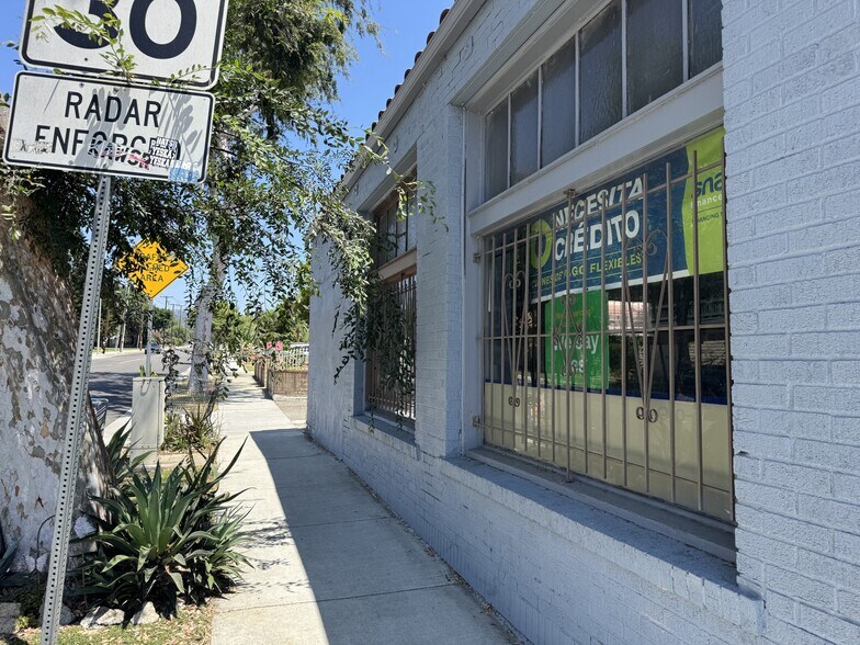 401 E La Habra Blvd, La Habra, CA à louer - Photo de l’immeuble – Image 3 sur 9