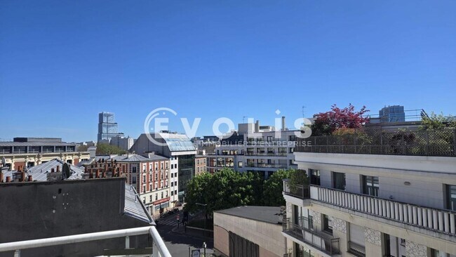 Plus de détails pour 6 Rue Collange, Levallois-Perret - Bureau à louer