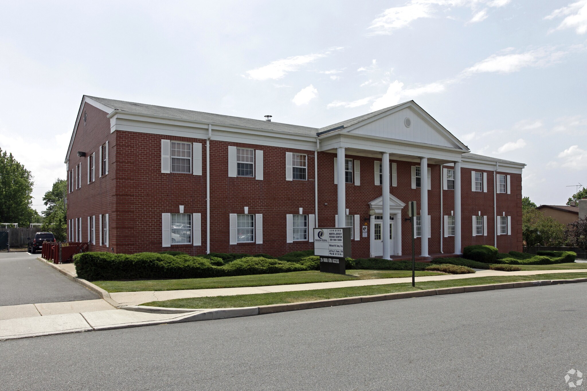 120 Van Nostrand Ave, Englewood Cliffs, NJ à louer Photo principale– Image 1 sur 5