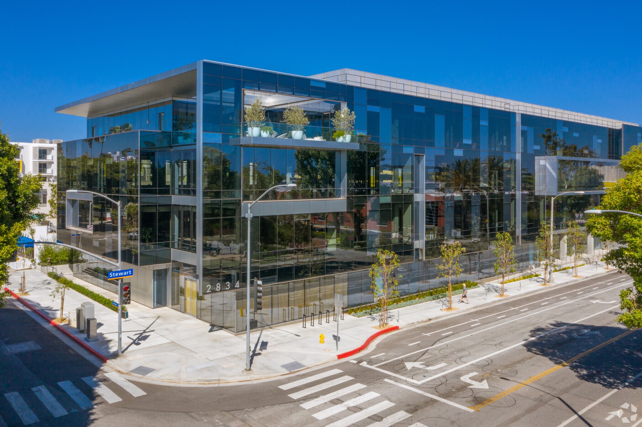 2834 Colorado Ave, Santa Monica, CA à louer Photo principale– Image 1 sur 5