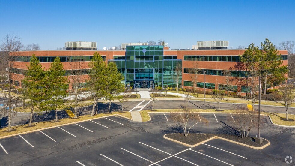 100 Crossing Blvd, Framingham, MA à louer - Photo de l’immeuble – Image 2 sur 23