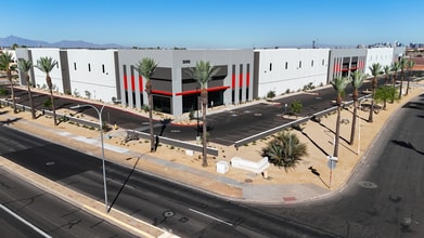 3050 S 35th St, Phoenix, AZ à louer Photo intérieure– Image 1 sur 2