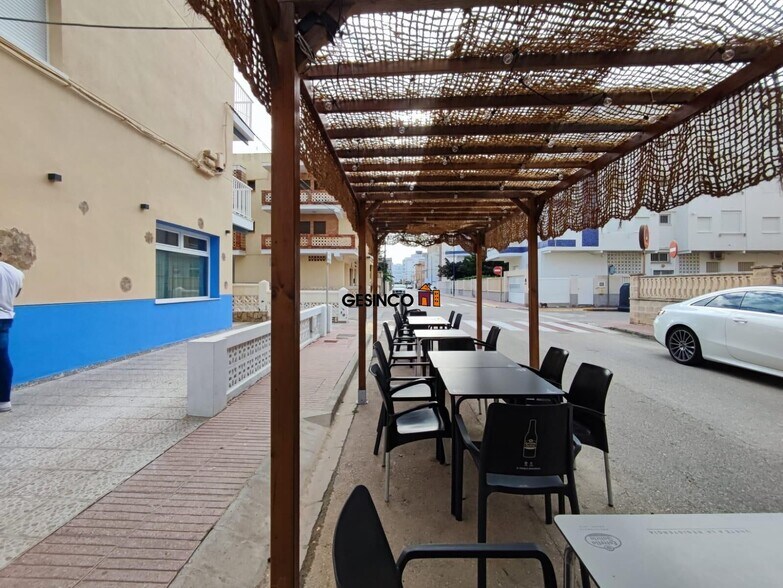 Local commercial dans Piles, Valencia à vendre - Photo de l’immeuble – Image 2 sur 18