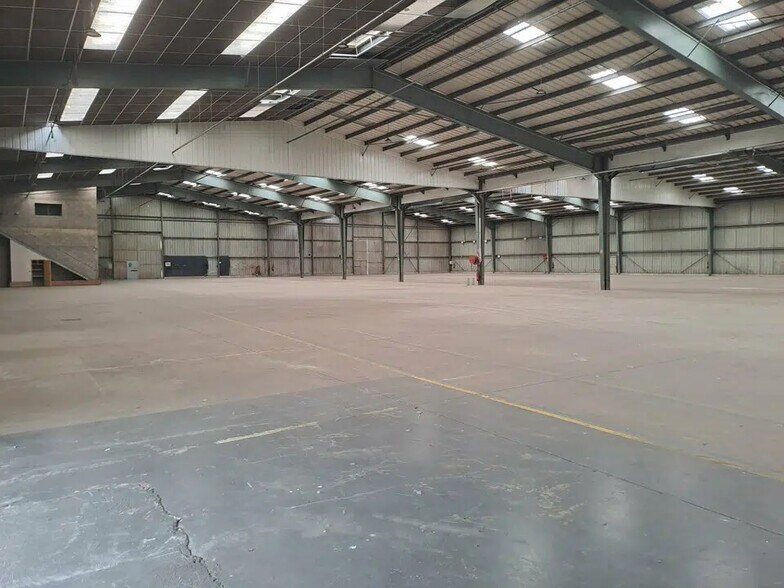 Industriel/Logistique dans Janzé à vendre - Photo intérieure – Image 2 sur 12