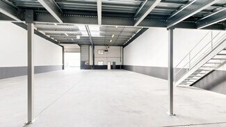 Plus de détails pour Industriel/Logistique à louer