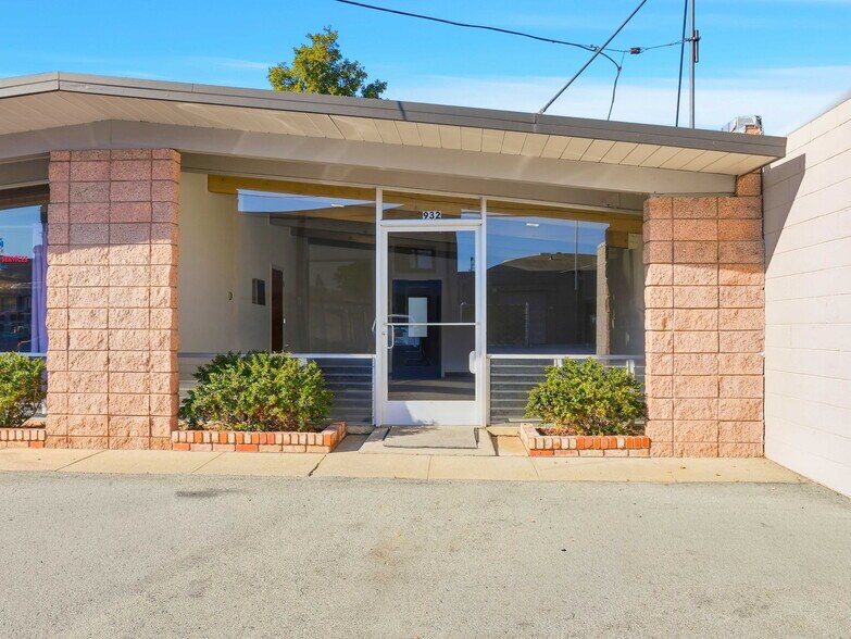 932-934 Terminal Way, San Carlos, CA à vendre - Photo de l’immeuble – Image 2 sur 21