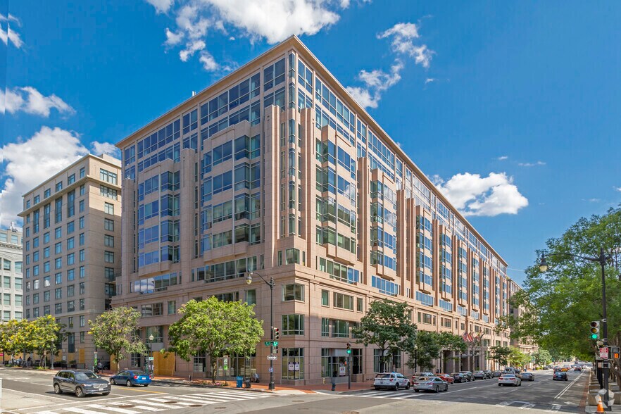 401 9th St NW, Washington, DC à louer - Photo principale – Image 1 sur 8
