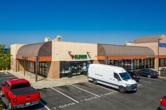 Plus de détails pour 2214-2222 S Grand Ave, Santa Ana, CA - Local commercial à louer