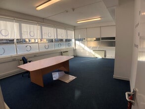 70-76 Murray Pl, Stirling à louer Photo intérieure– Image 2 sur 5