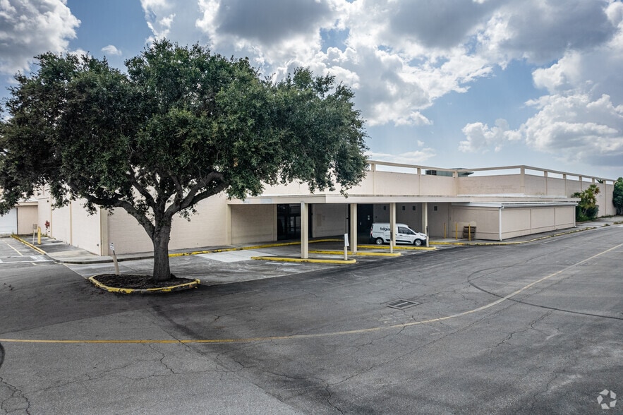 4003-4325 Cleveland Ave, Fort Myers, FL à louer - Photo de l’immeuble – Image 3 sur 3