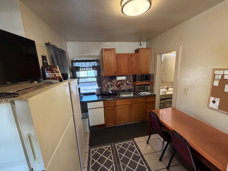 1431 6th St, Umatilla, OR à vendre - Photo de l’immeuble – Image 3 sur 5