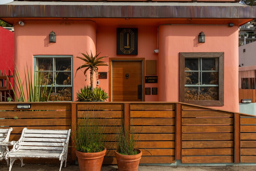 1626 Silver Lake Blvd, Los Angeles, CA à louer - Photo principale – Image 1 sur 16