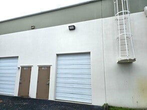 11931-11971 NW 37th St, Coral Springs, FL à louer Photo intérieure– Image 2 sur 20