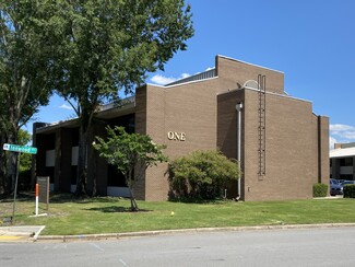 Plus de détails pour 1 Innwood Cir, Little Rock, AR - Bureau à louer