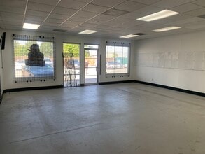 12550 W Colfax Ave, Lakewood, CO à louer Photo intérieure– Image 1 sur 5