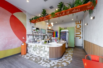 401-425 University Ave, San Diego, CA à louer Photo intérieure– Image 1 sur 10