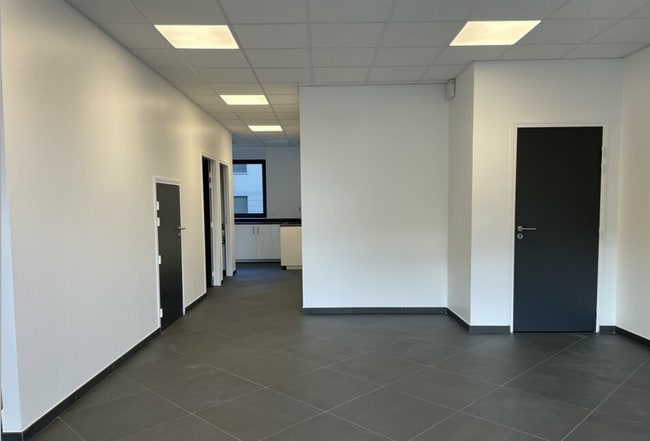 Plus de détails pour Industriel/Logistique à vendre