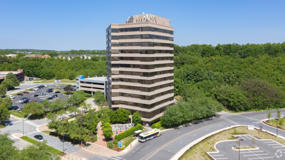 10461 Mill Run Cir, Owings Mills, MD à louer - Photo de l’immeuble – Image 2 sur 14