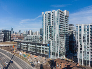 Plus de détails pour 77-79 E Don Rd, Toronto, ON - Local commercial à louer