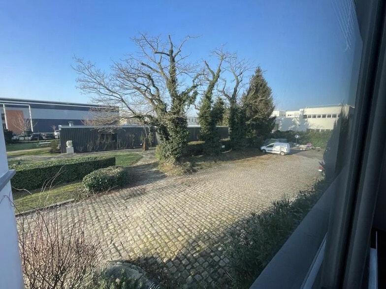 119 Avenue Louis Roche, Gennevilliers à louer - Photo de l’immeuble – Image 2 sur 8