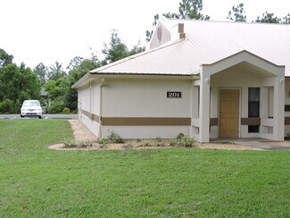 Plus de détails pour 205 Zeagler Dr, Palatka, FL - Bureau à vendre