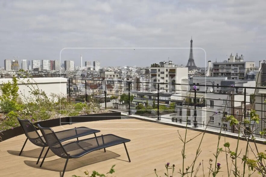 8-10 Rue Jobbé Duval, Paris à louer - Photo de l’immeuble – Image 2 sur 3