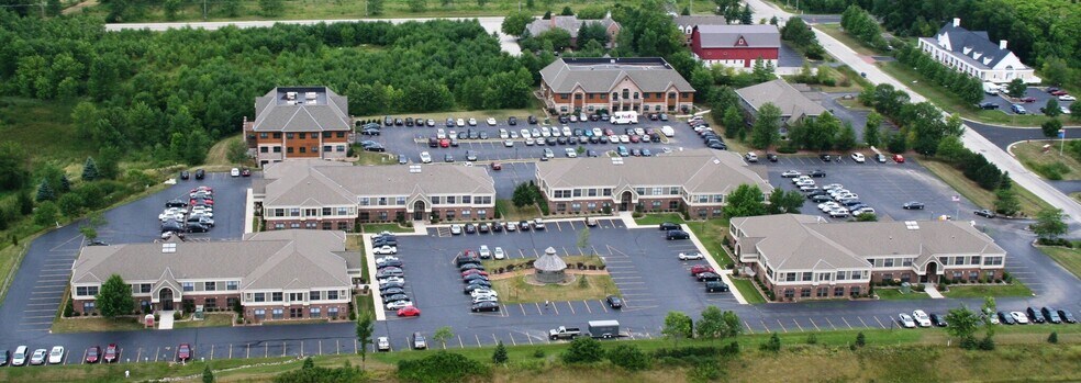 Glen Oaks Office Park portefeuille de 6 biens à vendre sur LoopNet.fr - Photo principale – Image 1 sur 14