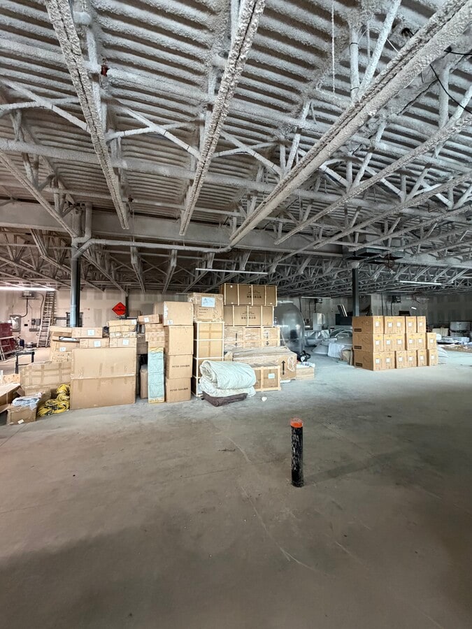 5300 Admiral Girouard St NW, Edmonton, AB - Lot 5366 -  - Photo intérieure - Image 2 of 5