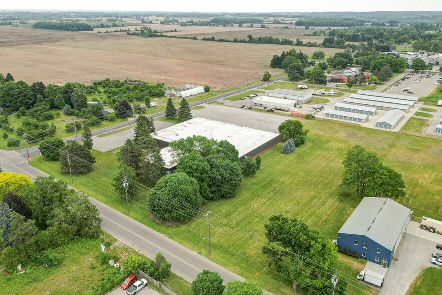 620 Ireland Rd, Norfolk, ON à louer - Photo de l’immeuble – Image 3 sur 25