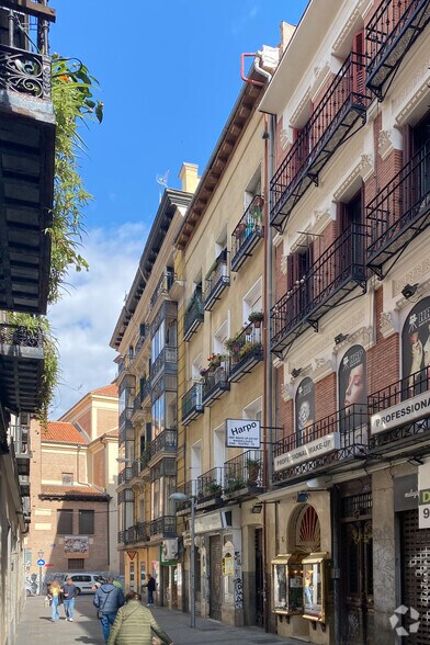 Calle De San Onofre, 8, Madrid, Madrid à louer - Photo principale – Image 1 sur 2