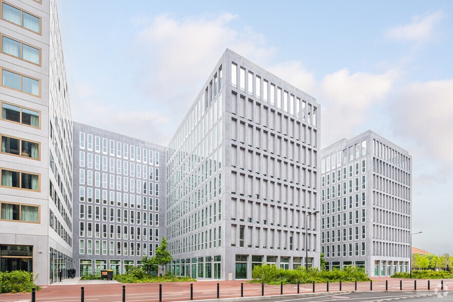 2 Rue Des Fillettes, Aubervilliers à louer - Photo de l’immeuble – Image 2 sur 5