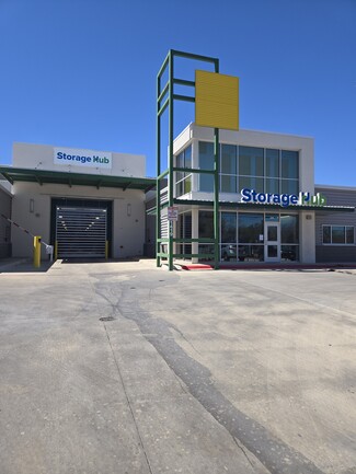 Plus de détails pour 1419 Commercial Ave, San Antonio, TX - Bureau/Local commercial à louer