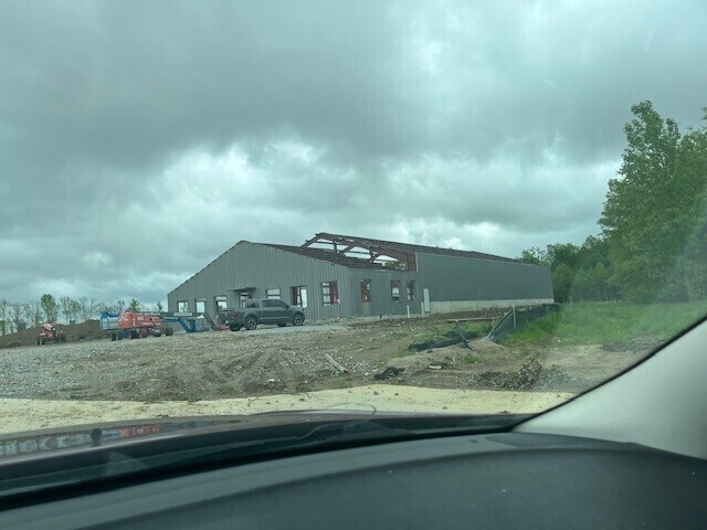 10095 Tollgate Rd SW, Pataskala, OH à louer - Photo de l’immeuble – Image 2 sur 2