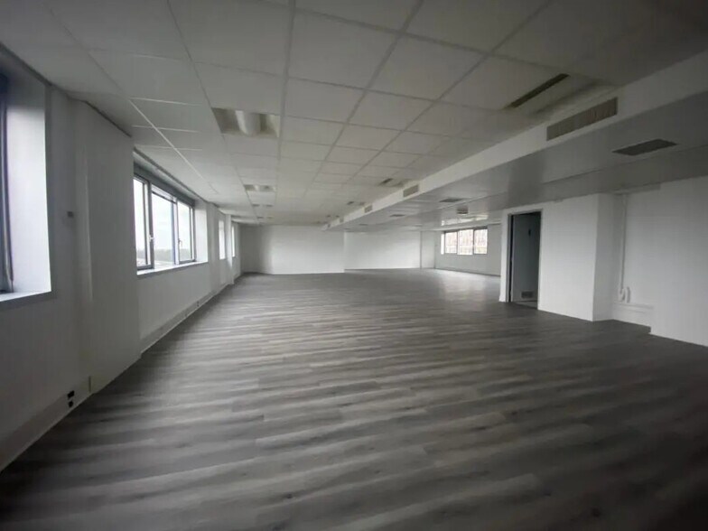 12 Rue Du Centre, Noisy-le-Grand à louer - Photo de l’immeuble – Image 1 sur 11