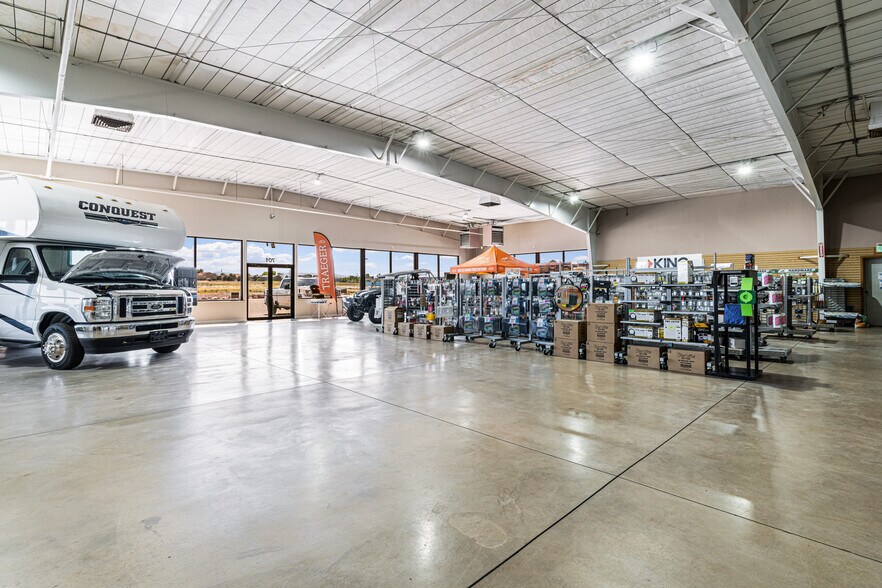 701 E Spaulding Ave, Pueblo, CO à vendre - Photo de l’immeuble – Image 3 sur 16