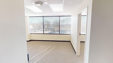 1655 N Arlington Heights Rd, Arlington Heights, IL à louer Photo intérieure– Image 1 sur 9