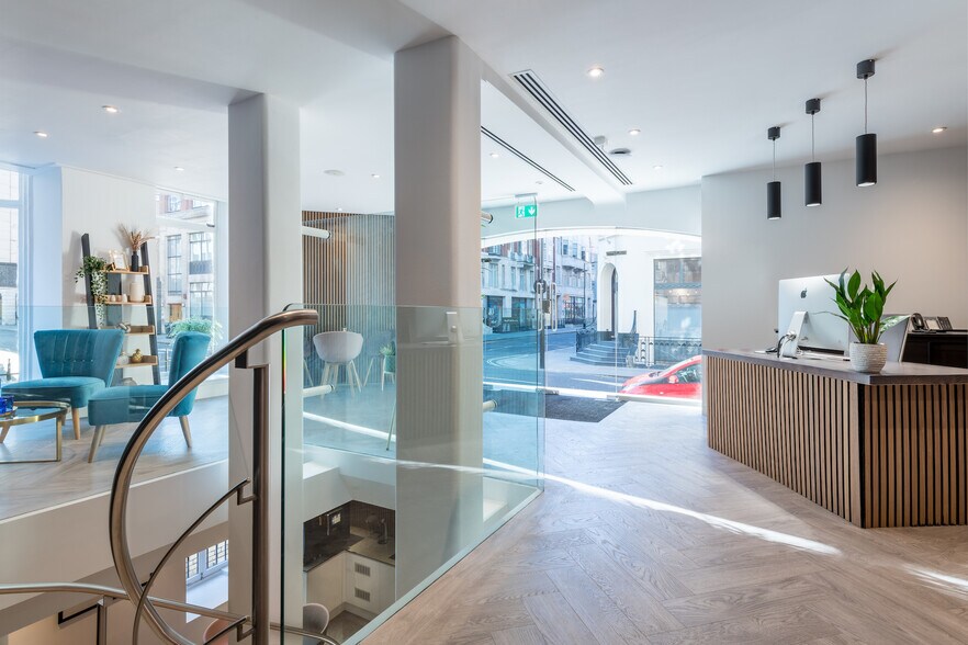 12 Margaret St, Londres à louer - Photo intérieure – Image 2 sur 6