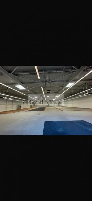 Plus de détails pour Local commercial à louer