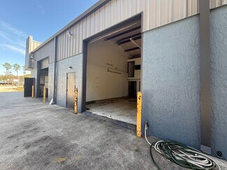 Plus de détails pour 1046 Shadick Dr, Orange City, FL - Industriel/Logistique à louer