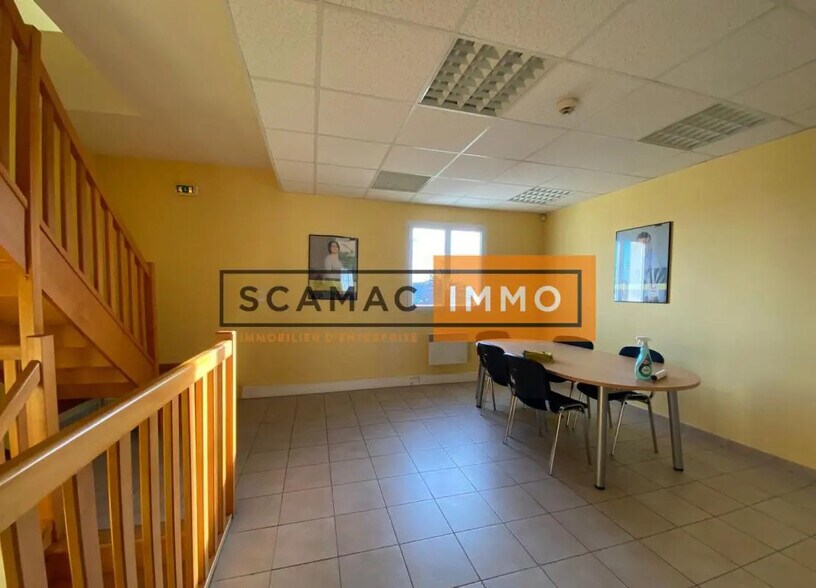10 Rue Sophie Germain, 77610 Fontenay-Trésigny, Fontenay-Trésigny à louer - Photo de l’immeuble – Image 1 sur 6