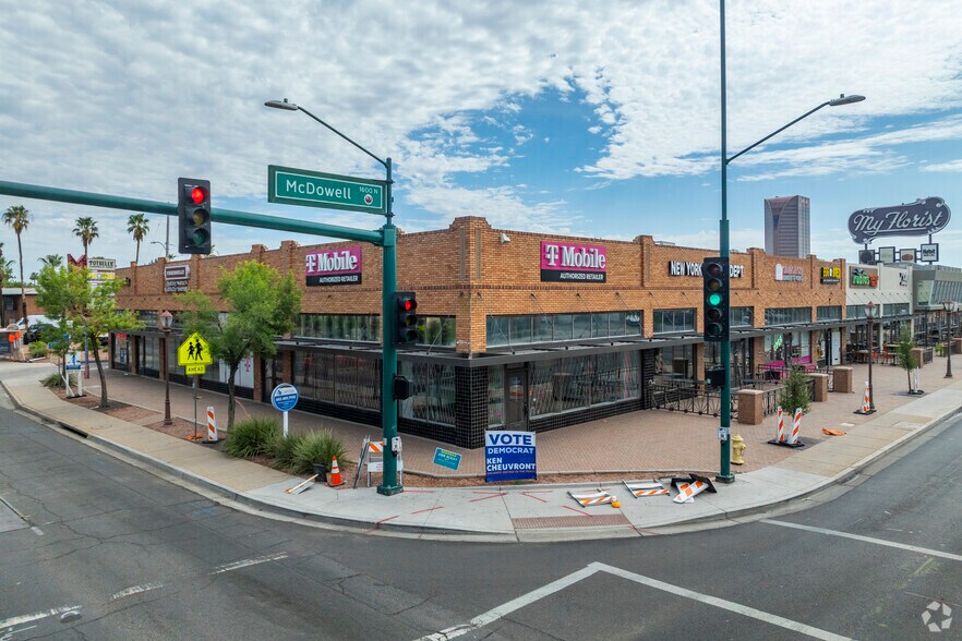 1601 N 7th Ave, Phoenix, AZ à louer - Photo de l’immeuble – Image 2 sur 4