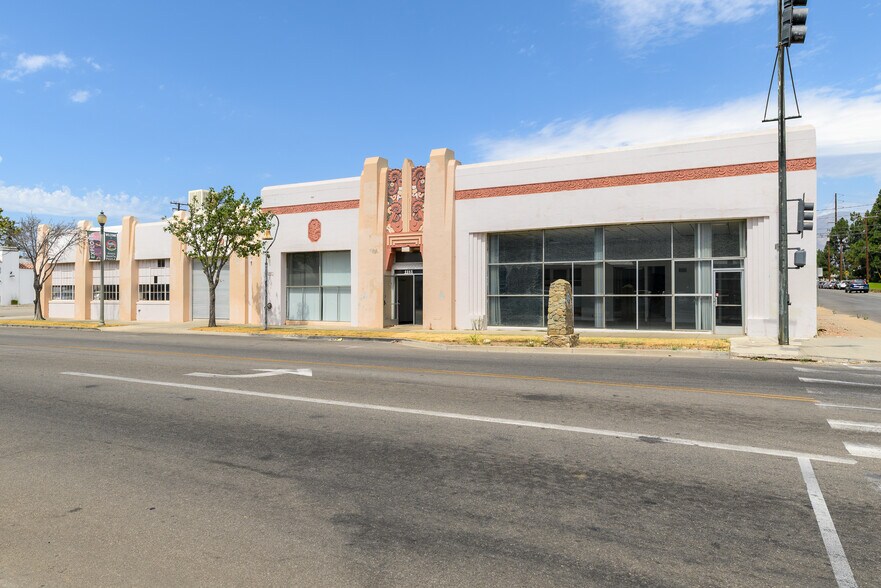 1185 E Main St, Santa Paula, CA à vendre - Photo de l’immeuble – Image 2 sur 13