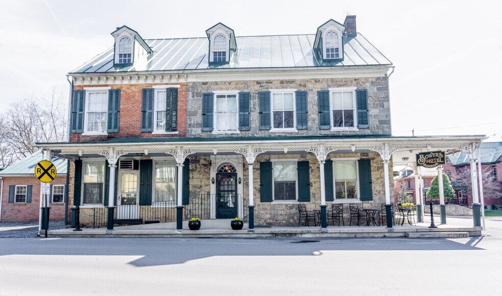 298 Old Bowers Rd, Mertztown, PA à louer - Photo de l’immeuble – Image 2 sur 13
