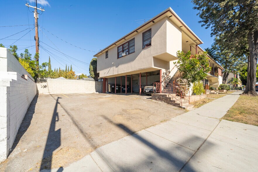 4455 W 3rd St, Los Angeles, CA à vendre - Photo de l’immeuble – Image 3 sur 6
