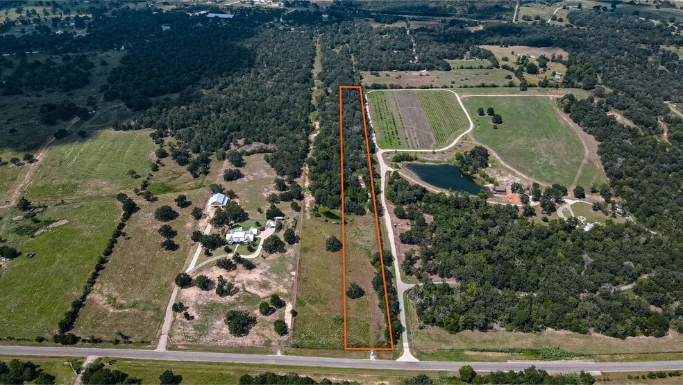 4300 Matt Wright Rd, Navasota, TX à vendre - Photo de l’immeuble – Image 2 sur 10