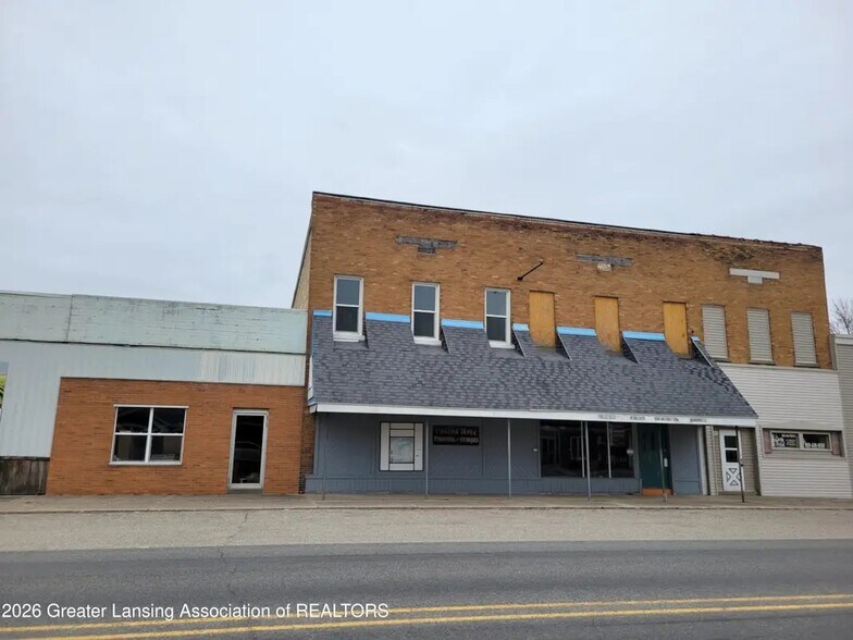 116 N Newton St, Middleton, MI à vendre - Photo principale – Image 1 sur 4