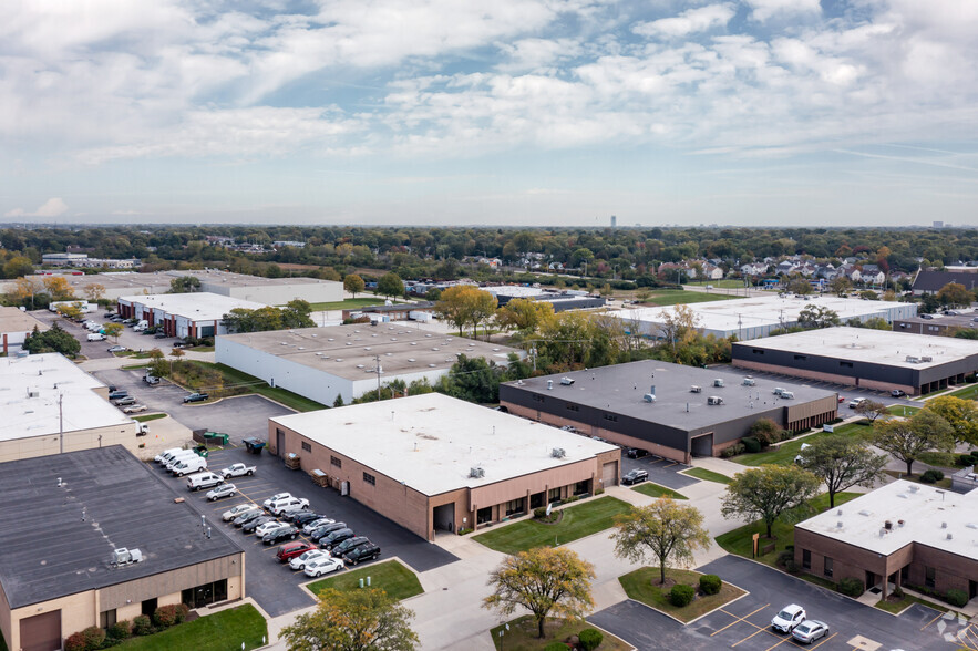 961 N Du Page Ave, Lombard, IL à louer - Aérien – Image 2 sur 6