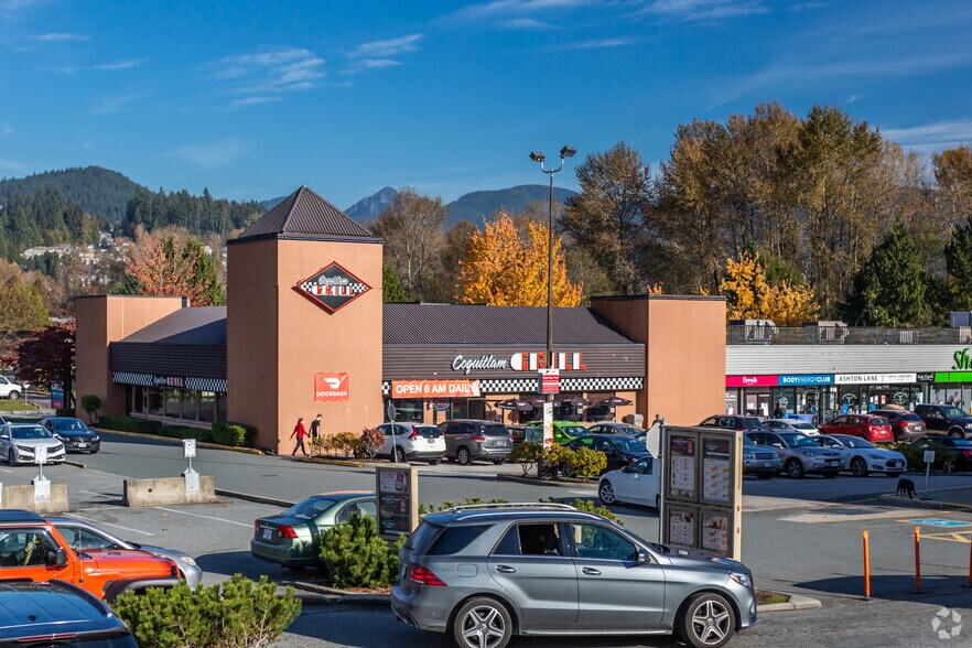 2635 Barnet Hwy, Coquitlam, BC à louer - Photo de l’immeuble – Image 2 sur 5